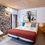 Aristondo Boutique Pentsioa Getaria