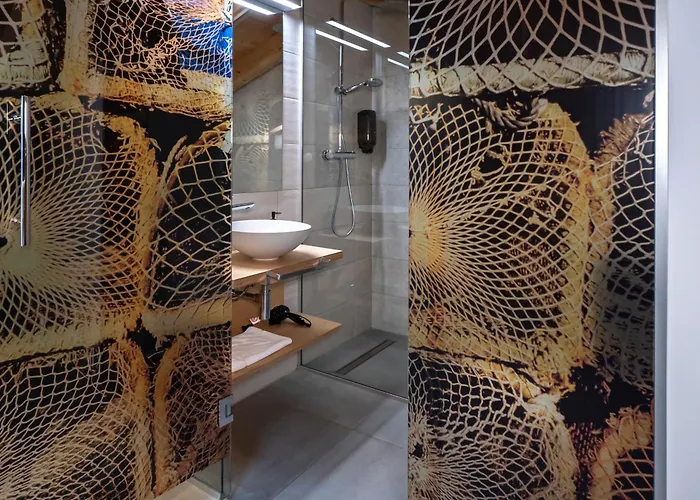 Aristondo Boutique Pentsioa Getaria