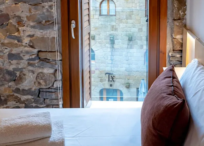 Aristondo Boutique Pentsioa Getaria