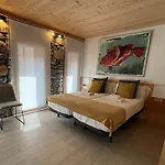 Aristondo Boutique Pentsioa Getaria