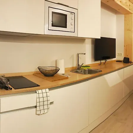Aristondo Boutique Pentsioa Guest house